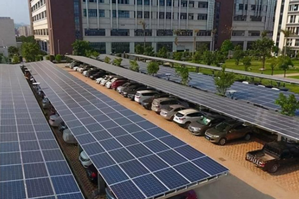 太阳能停车场